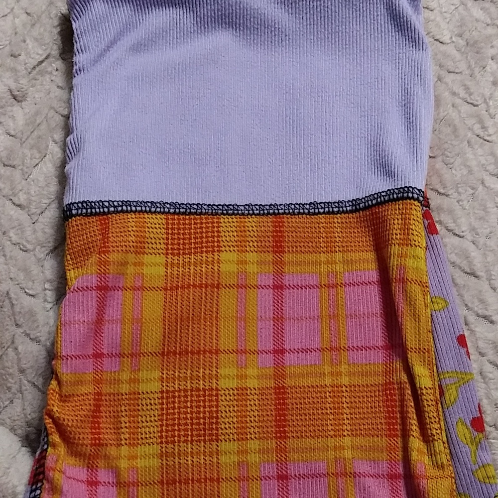 Large - Picture 2 of 4